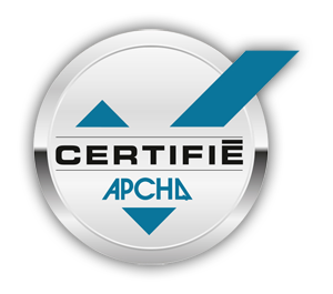 Badge certifié APCHA avec coche bleue et sceau circulaire argenté