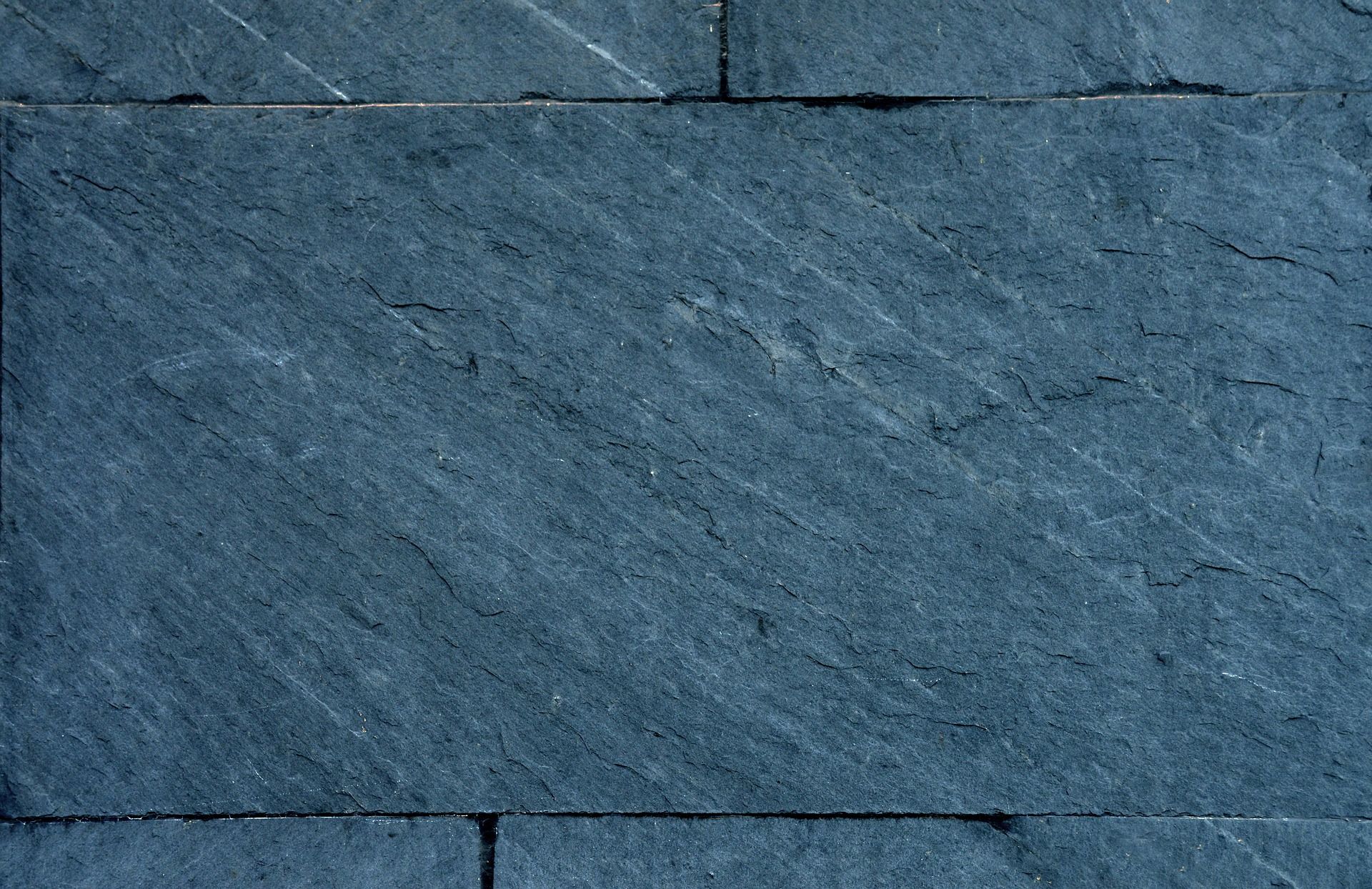 how is stone cladding done