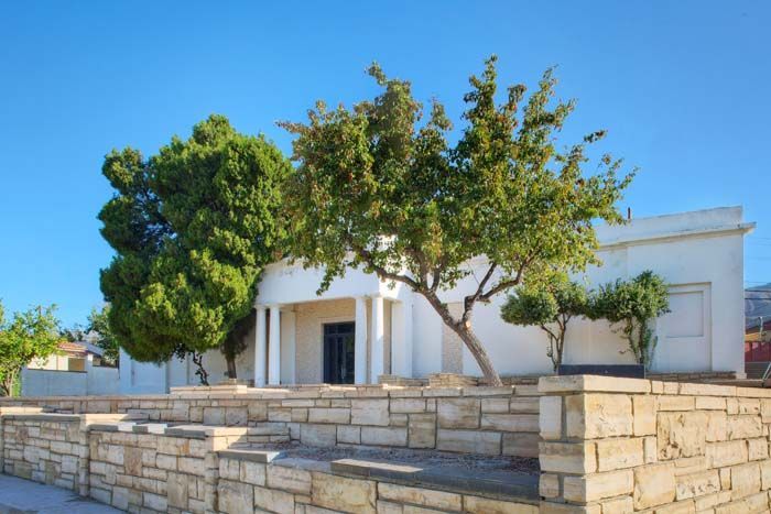 Photos of location, mausoleum and cemetery of
Abbot & Hast Mortuary, Inc. in Los Angeles, CA