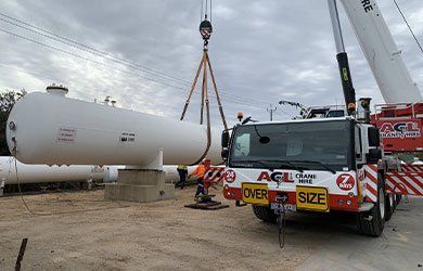 200-Tonne Liebherr LTM — Adelaide, SA — AGL & Son Crane Hire 200-Tonne Liebherr LTM — Adelaide, SA — AGL & Son Crane Hire