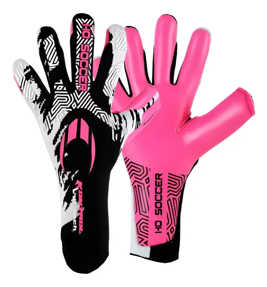 Guantes deportivos negros y rosas con llamativos estampados gráficos, mostrados desde la palma hacia adelante y desde el dorso.