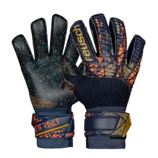 Un par de guantes de portero de fútbol Reusch Attrakt en azul marino oscuro