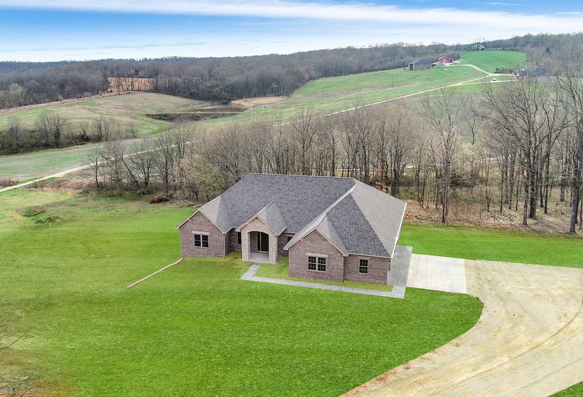 Build Your Family in a Custom-Built Home From Dowd Brothers in Marble Hill, MO.