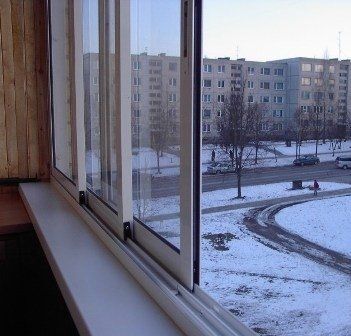 Balkonų stiklinimas