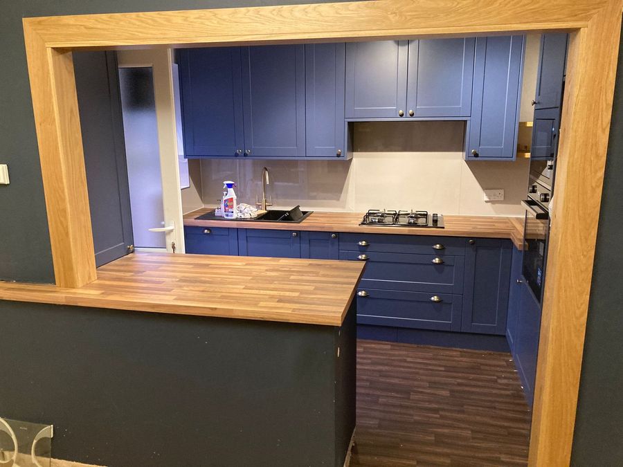 Complete kitchen refit with new units and worktops