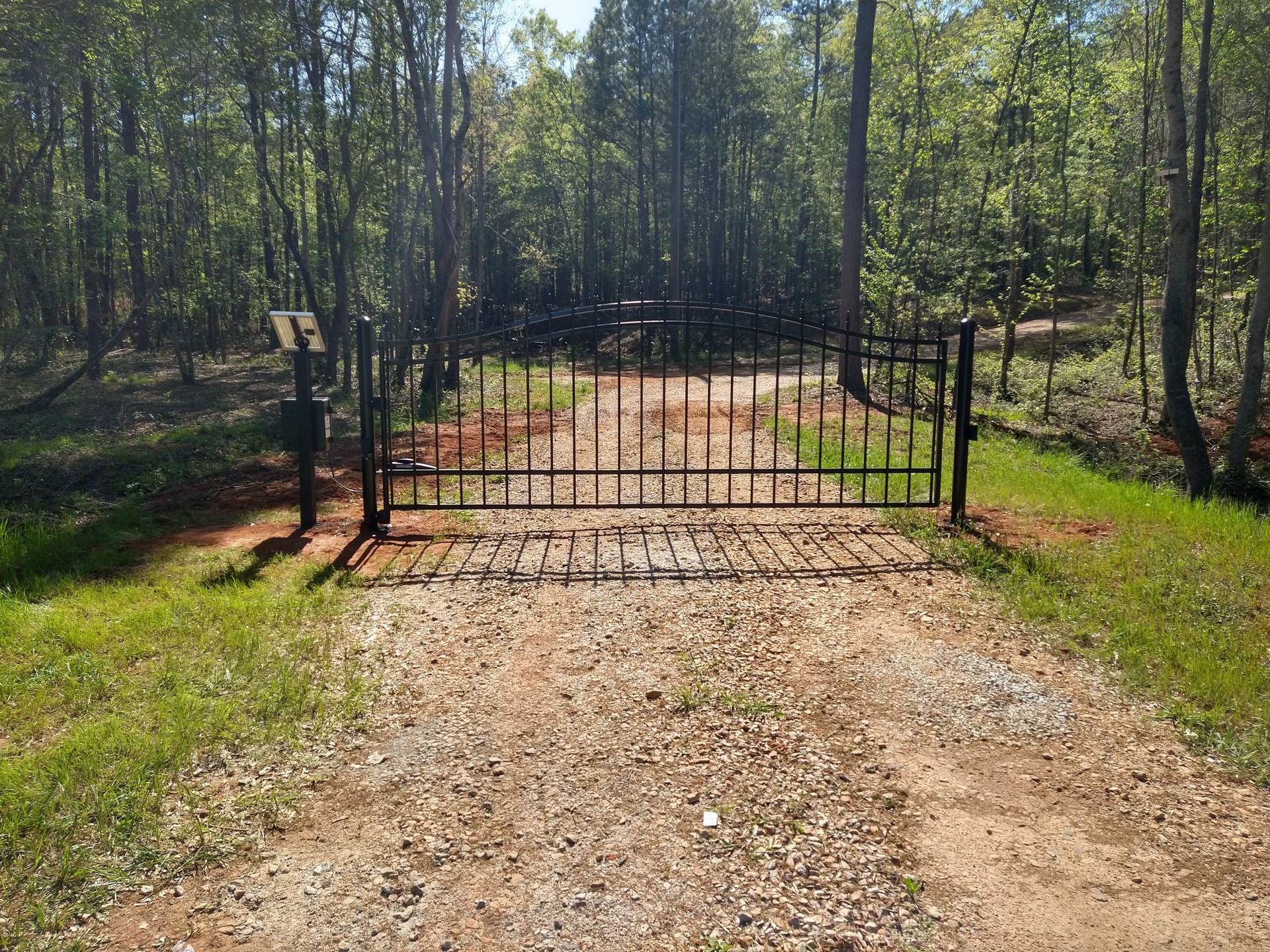 automatic metal gate 