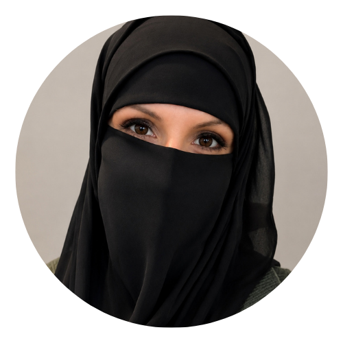 Carolina's headshot
