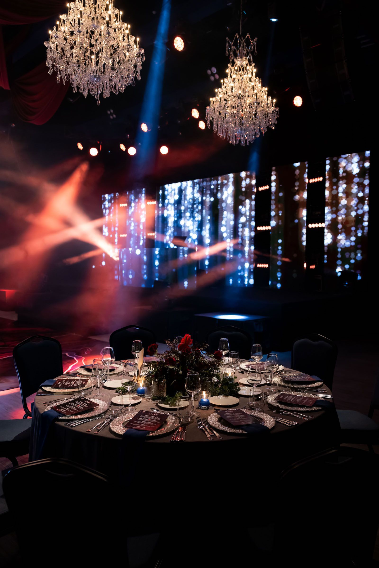 Hillary Event Referanslar