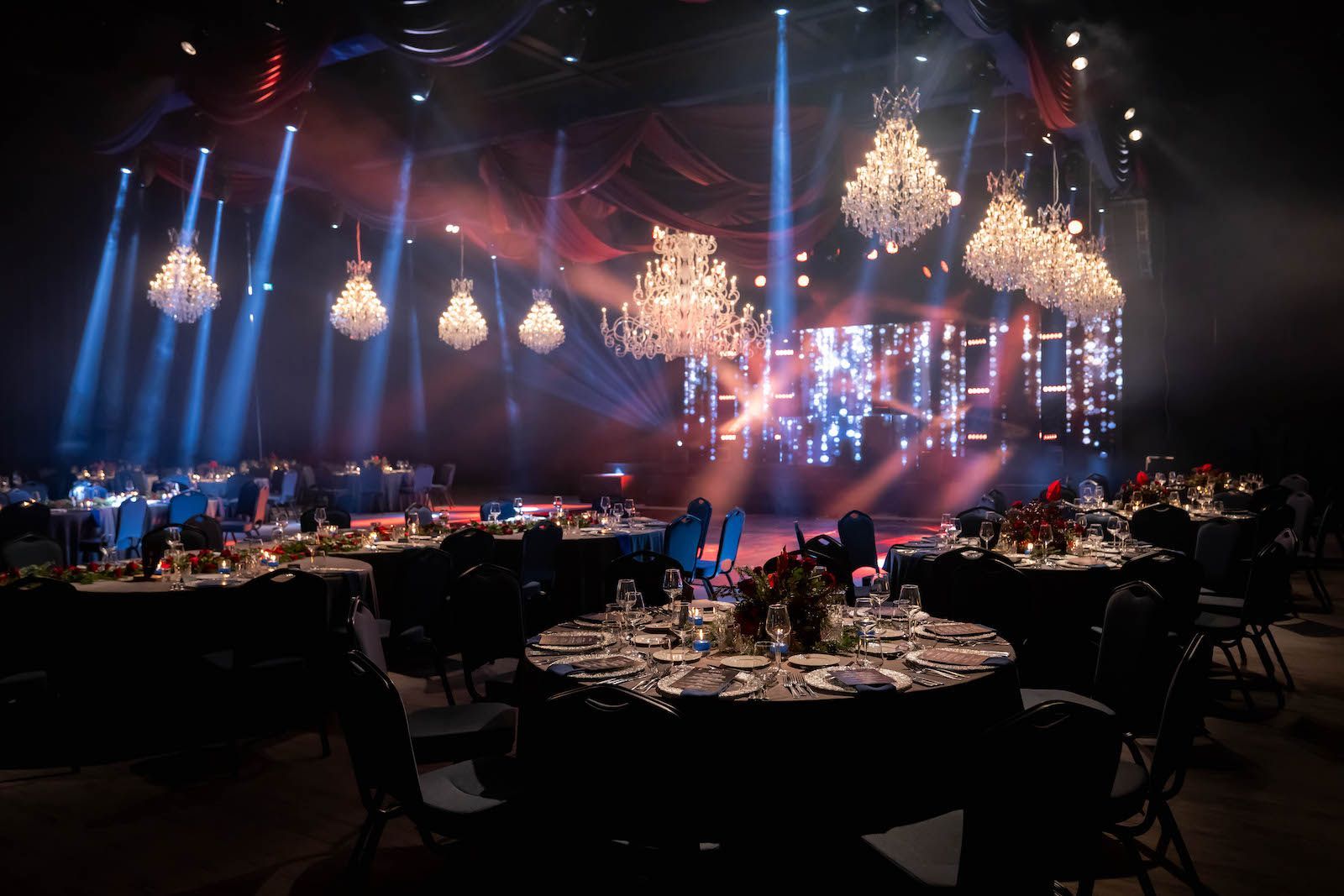 Hillary Event Referanslar