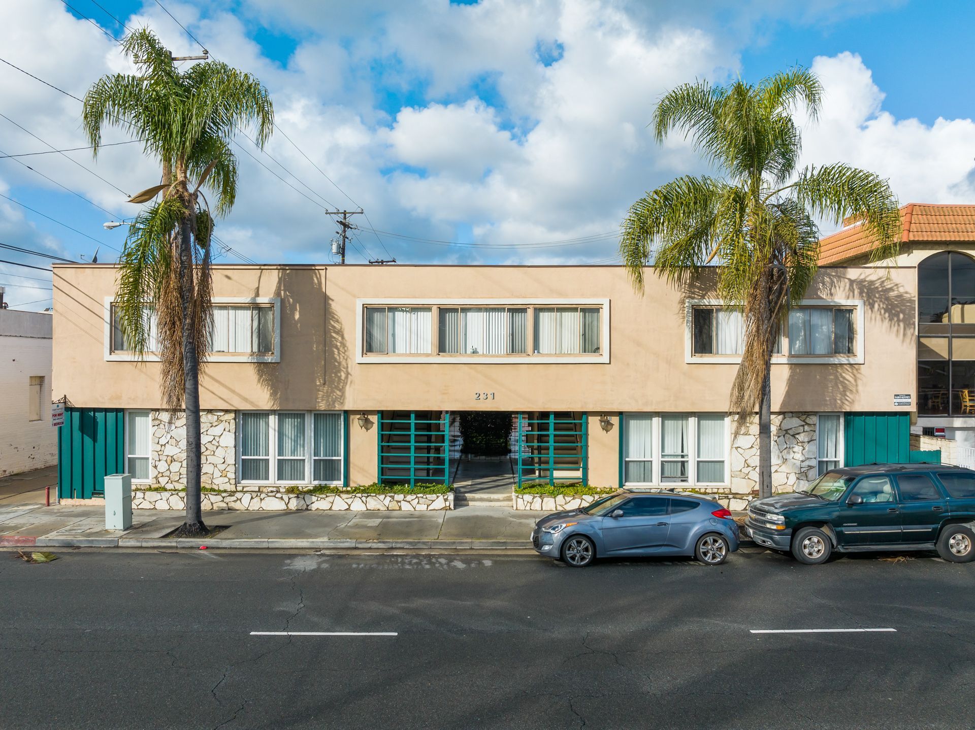 231 Redondo Avenue - Exterior  Photo 