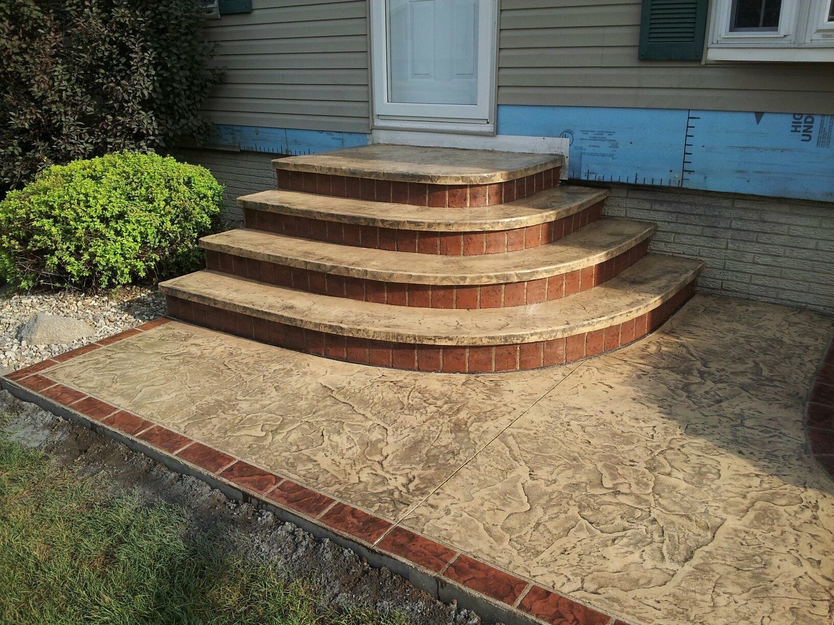 Nice and fancy patio stairway — Cedar Rapids, IA — Earthworks Concrete
