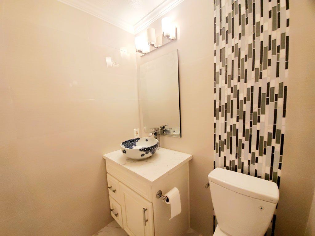 102 Cityhomes bath room