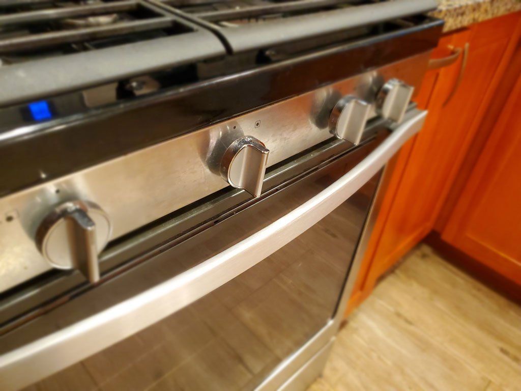 43 Silva kitchen detail of oven