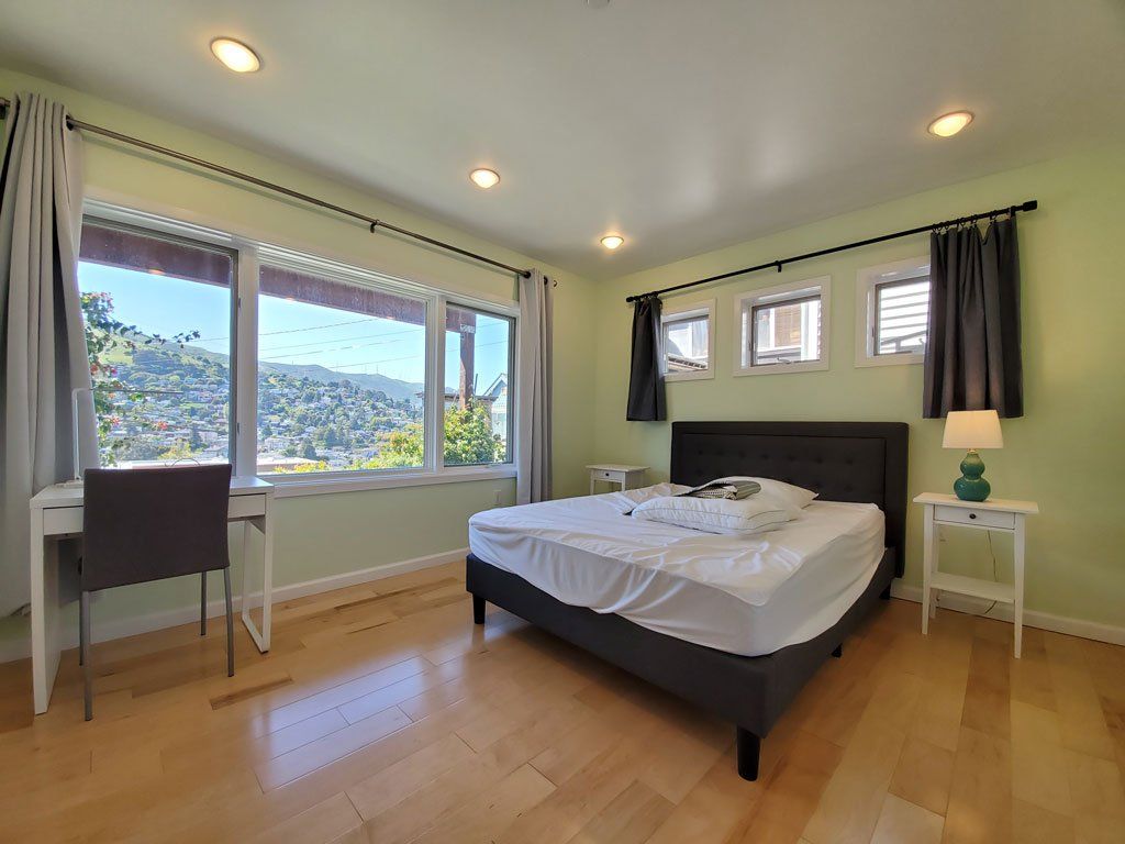 223 Santa Clara
