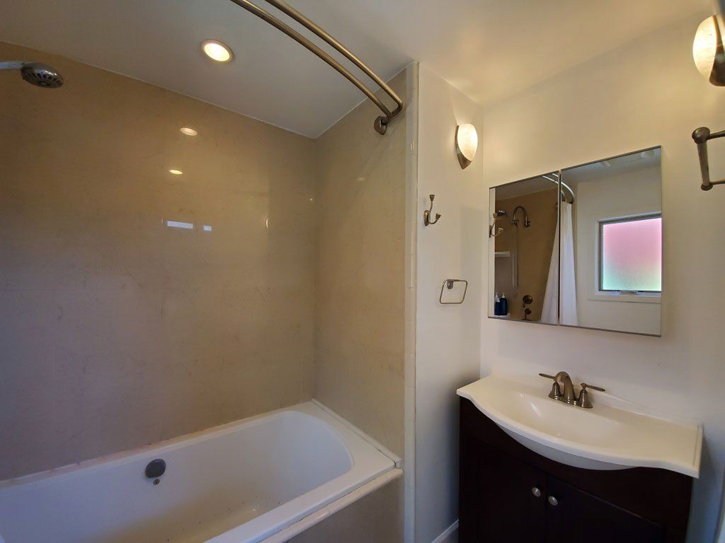 223 Santa Clara