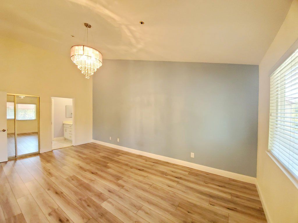 102 Cityhomes bed room
