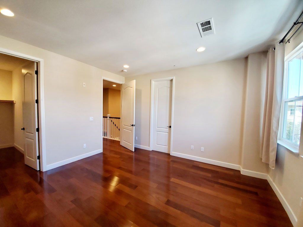206 Demi combined bedroom