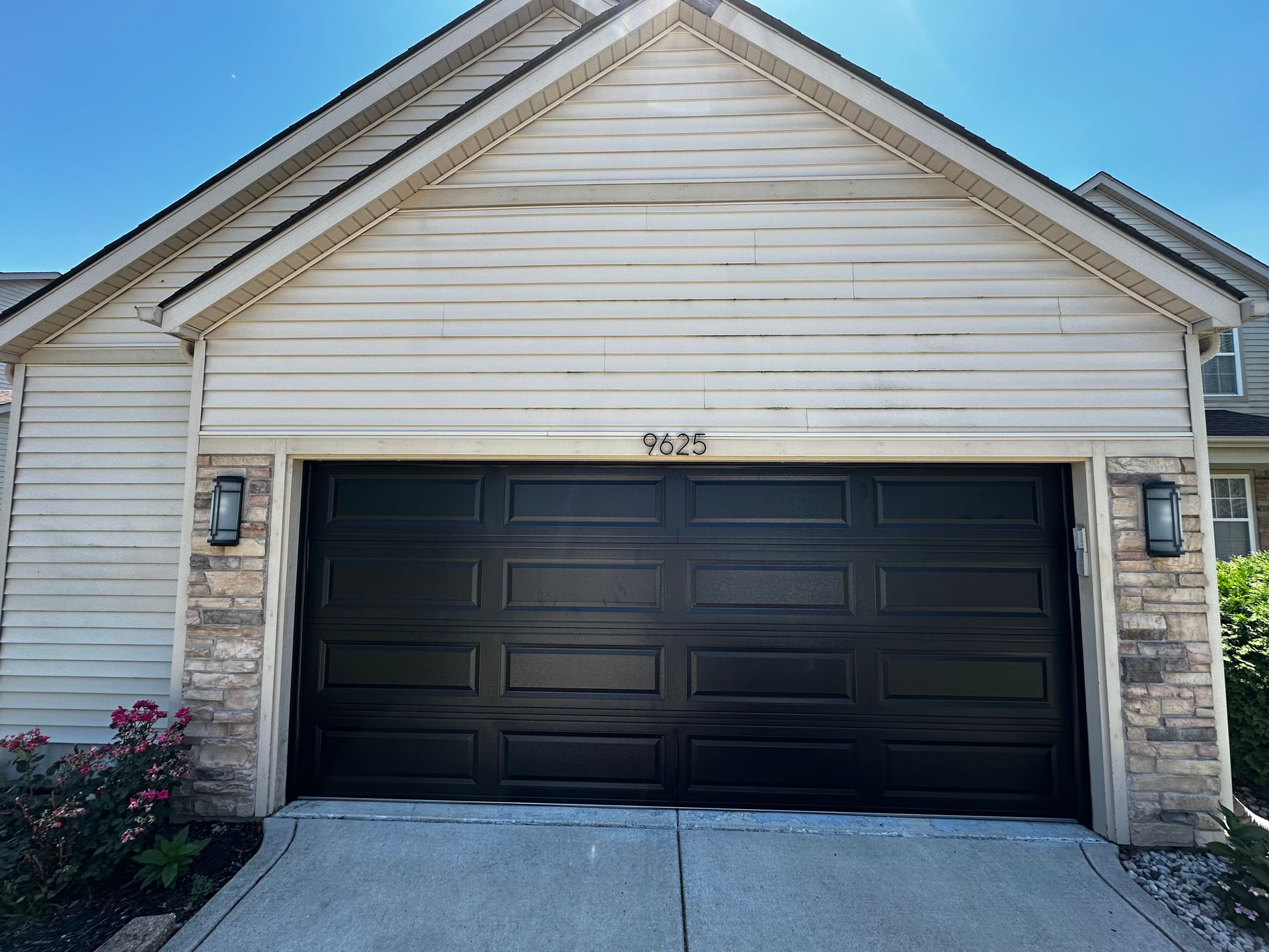 Garage installation & repair in Gary, IN Garage installation & repair in Gary, IN