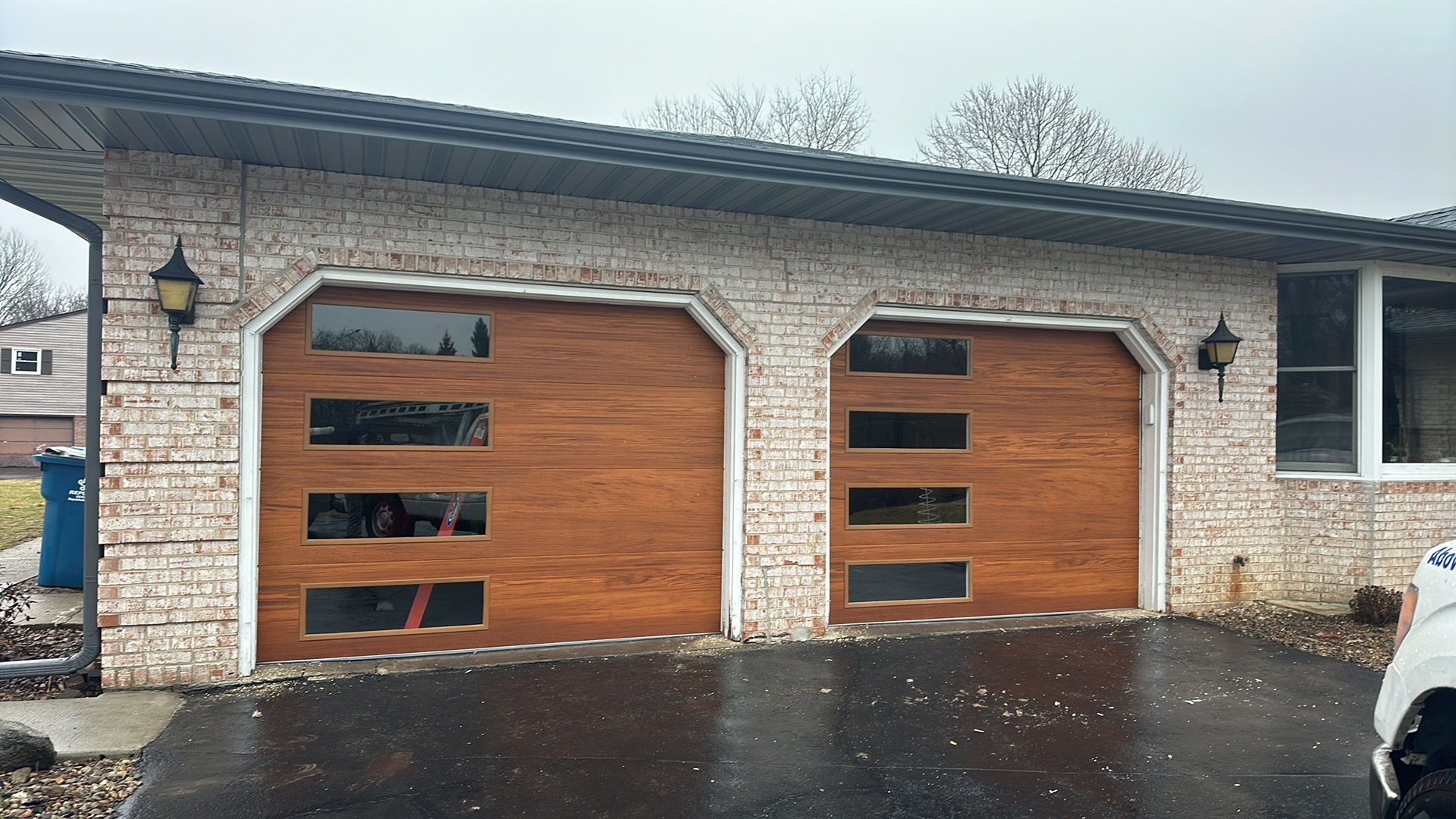 Garage door repair service in East Chicago, IN
