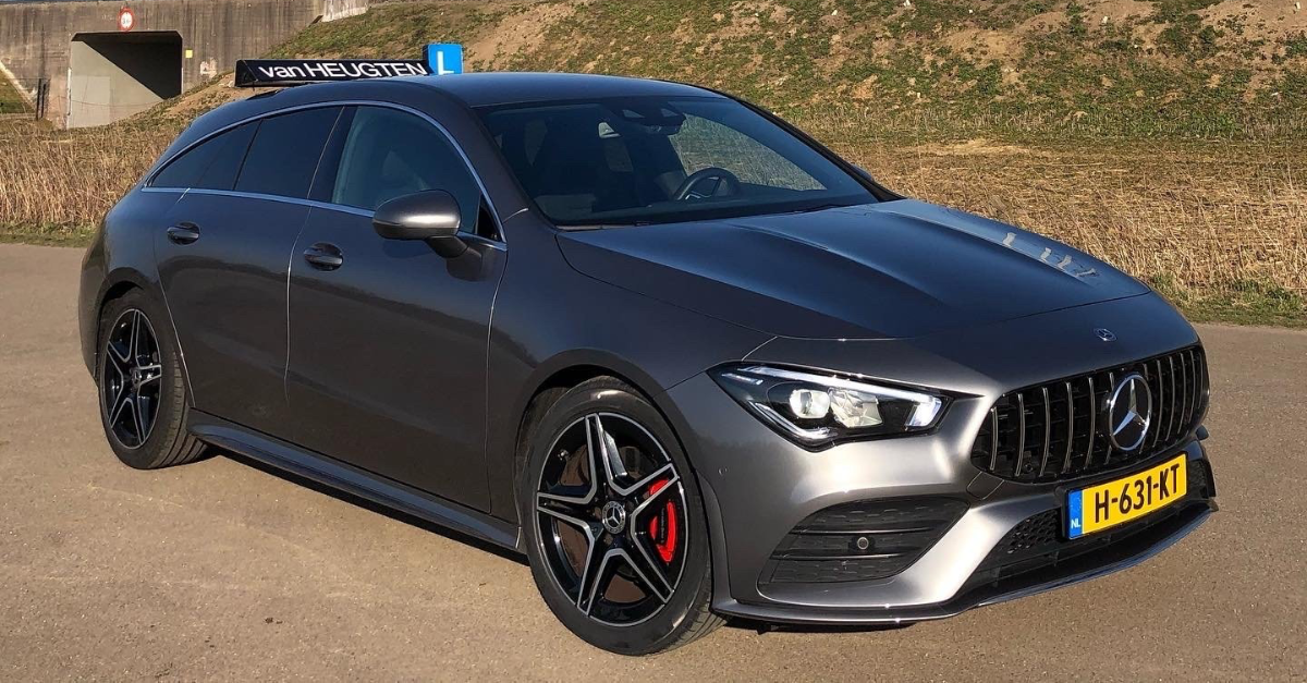 autorijlessen geen wachttijd Rosmalen Den Bosch rijlessen rijles les auto mercedes snel starten aanhanger les aanhangerrijbewijs rijbewijs 1 dag E bij B snel starten direct aanmeld CBR 073 Rijschool van Heugten Autorijschool van heugten,