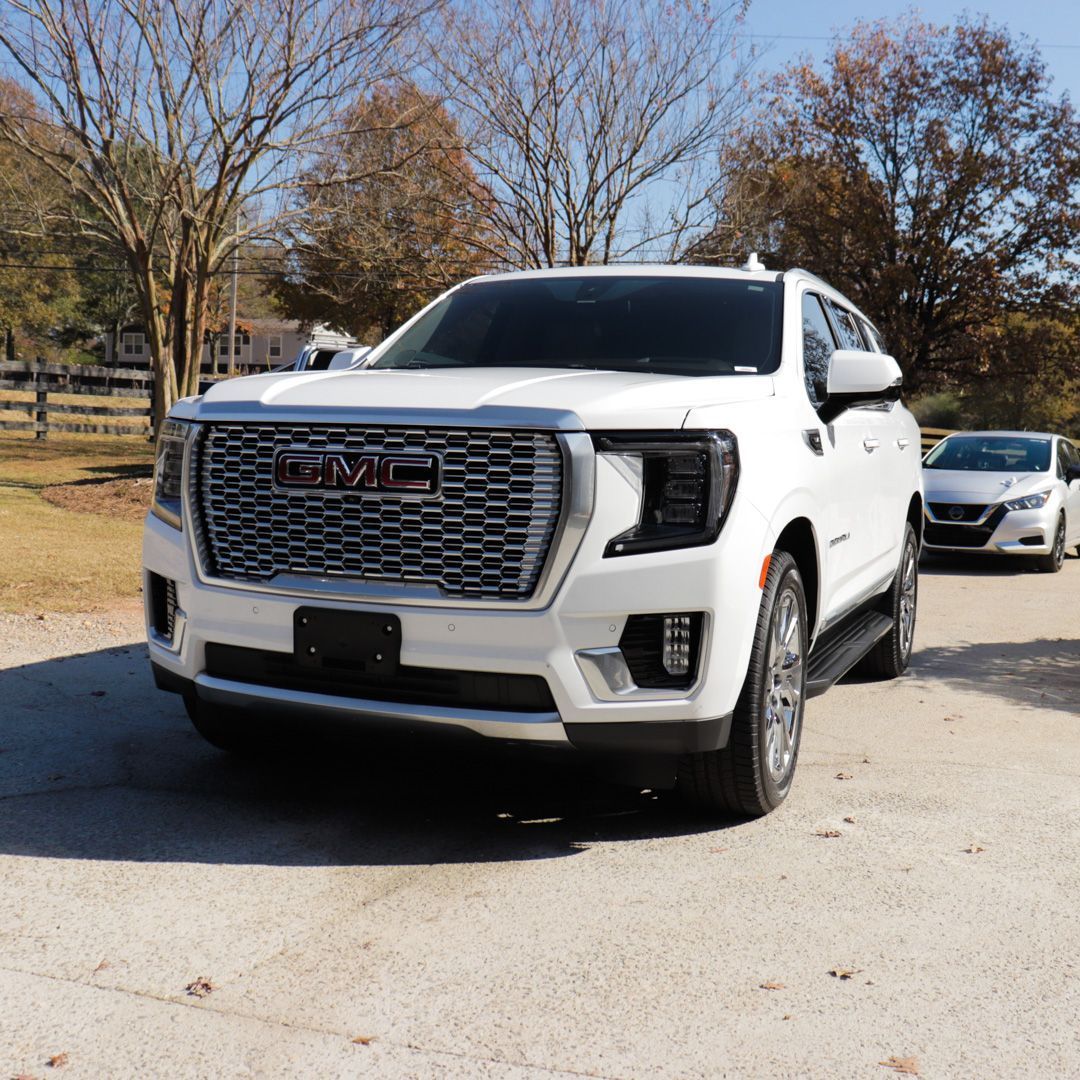 Exterior Detailing Car Wash Service
