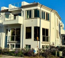 4-Bedroom Townhouse
