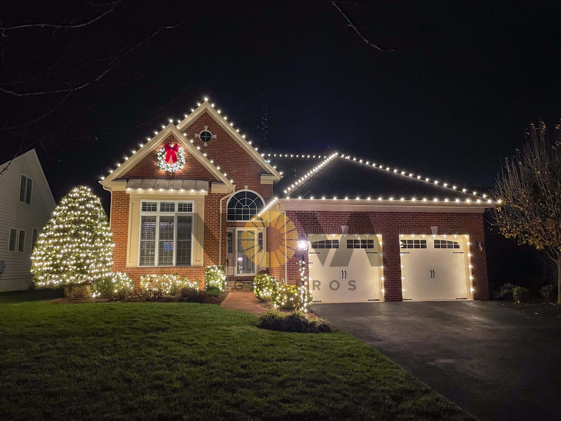 Christmas and Commercial Light Installation Installers Decorators