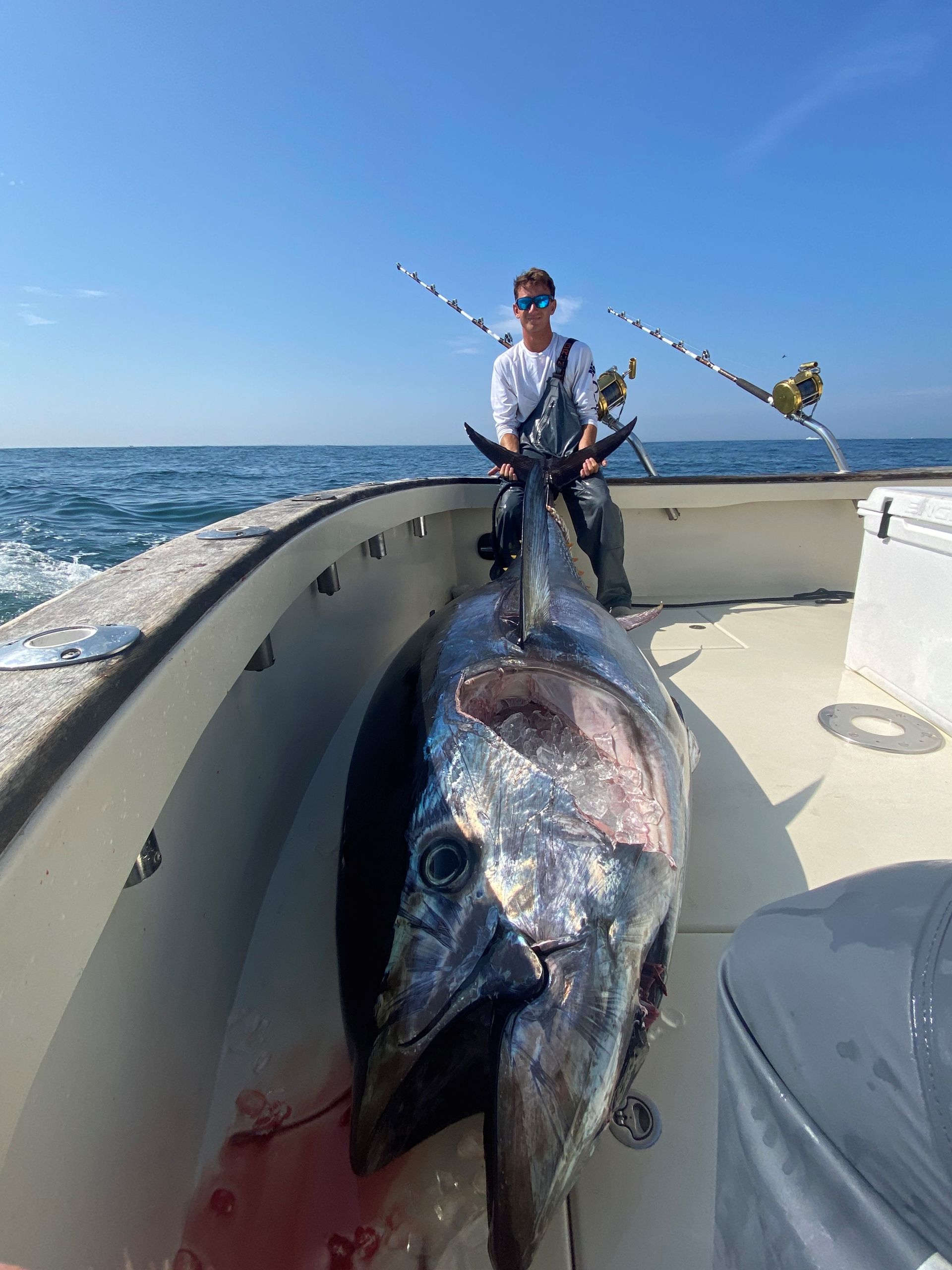 RI Giant Bluefin Fishing 