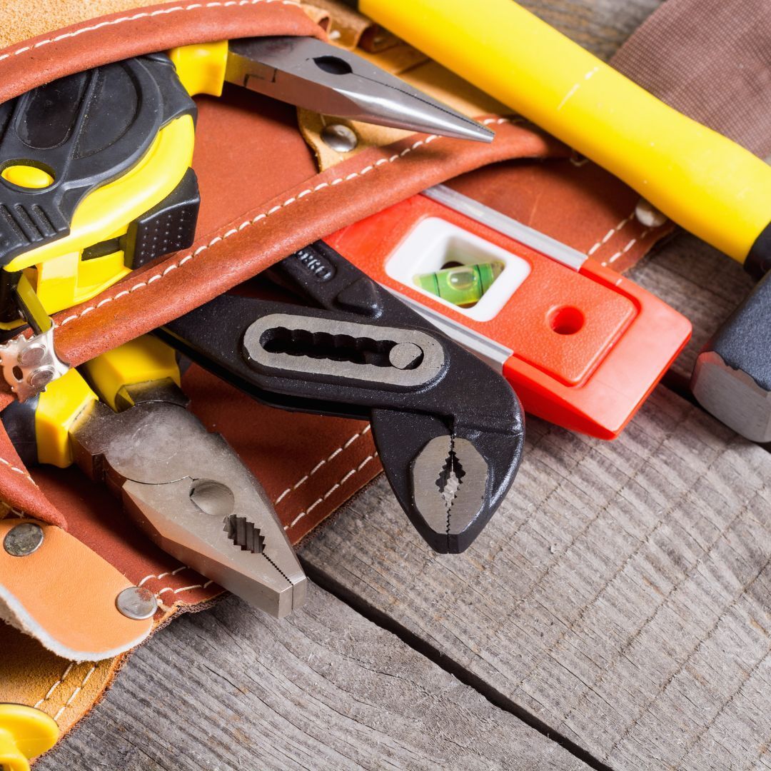 A tool belt full of tools