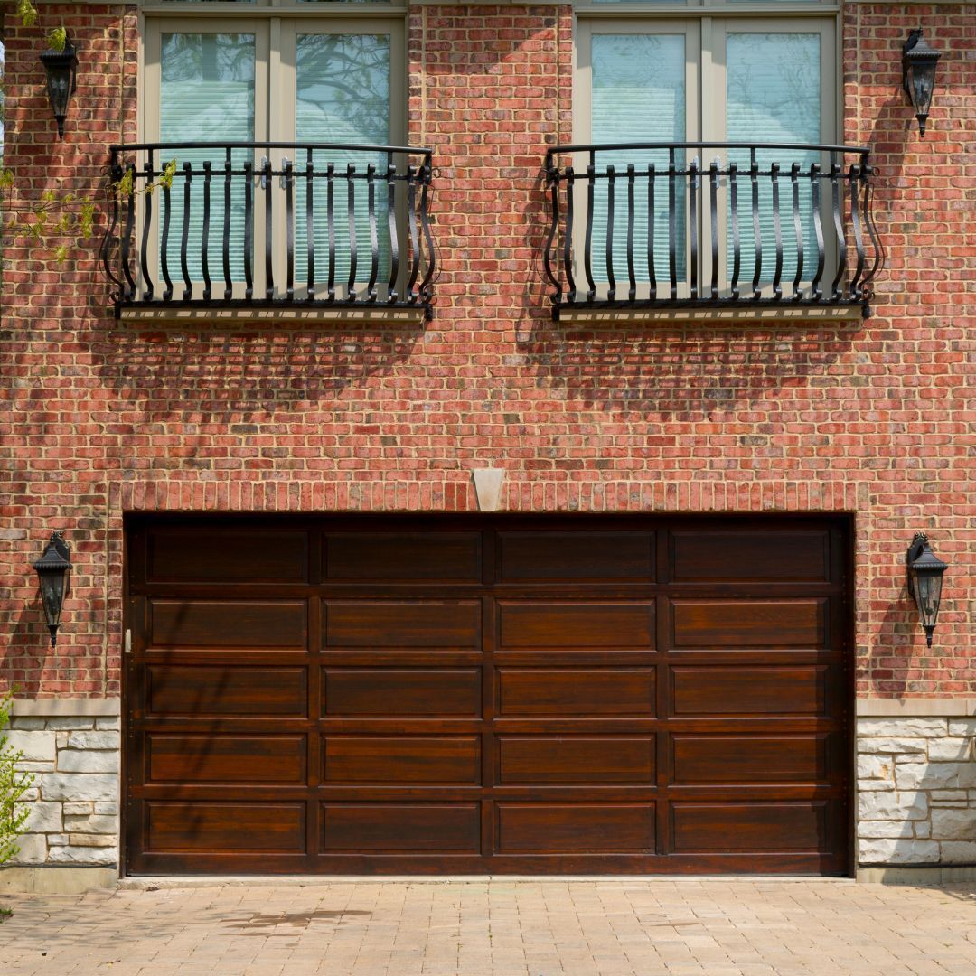 Open driveway gate