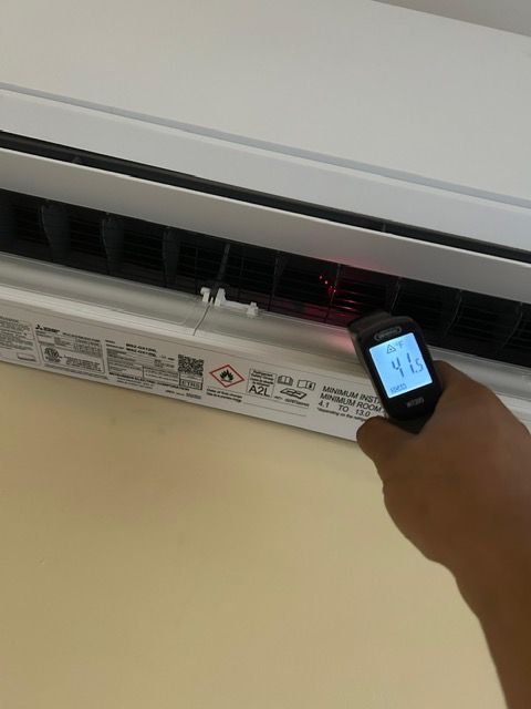 Mitsubishi cassette mini split cooling a warehouse in Fort Lauderdale, FL