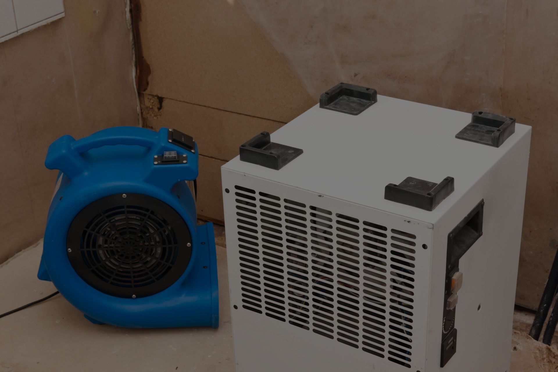 Dehumidifying the Water Damage