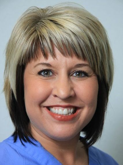 photo of  dr sheila noroozi headshot
