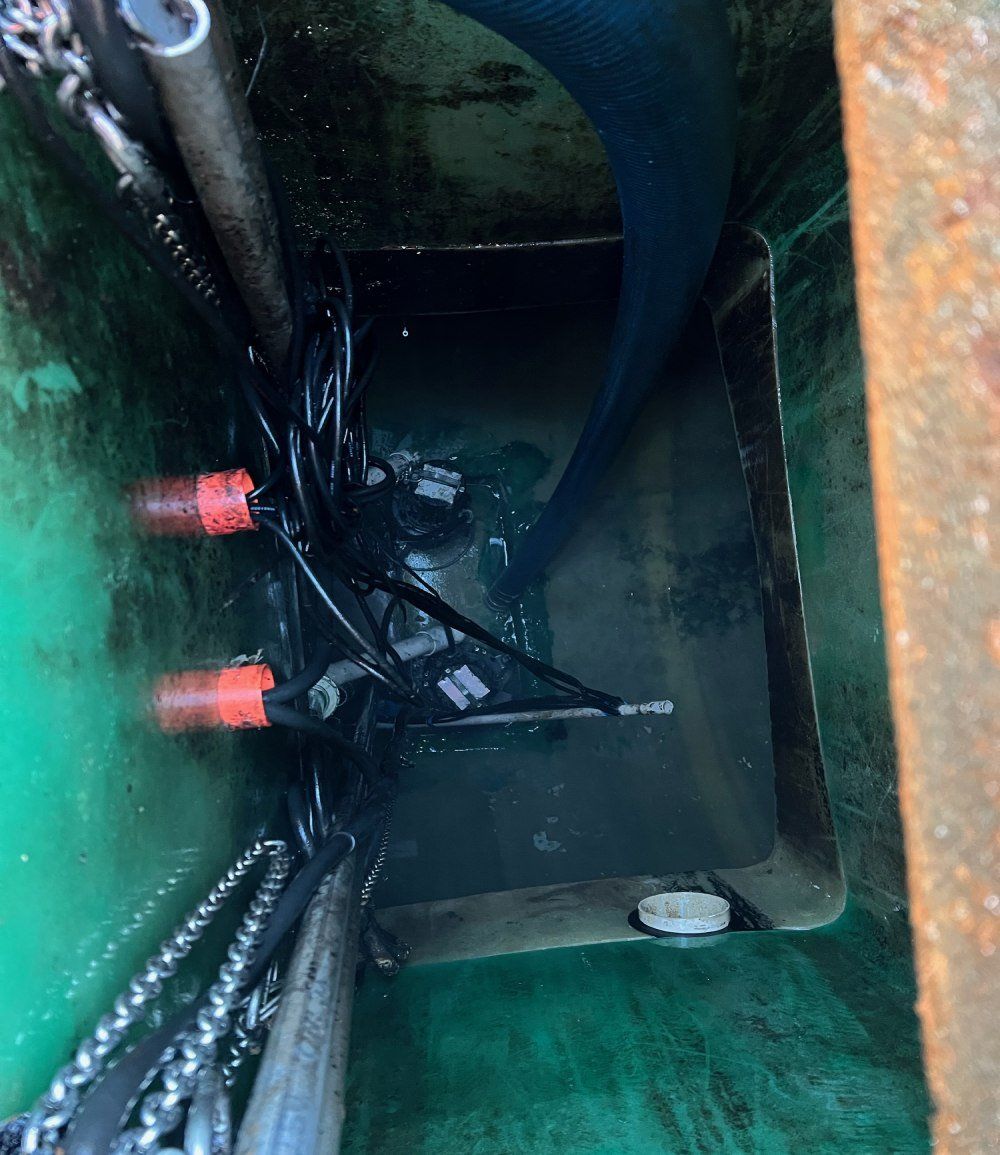 Water Tank Treatment — Sydney, NSW — 100% Liquid Waste Solutions Water Tank Treatment — Sydney, NSW — 100% Liquid Waste Solutions