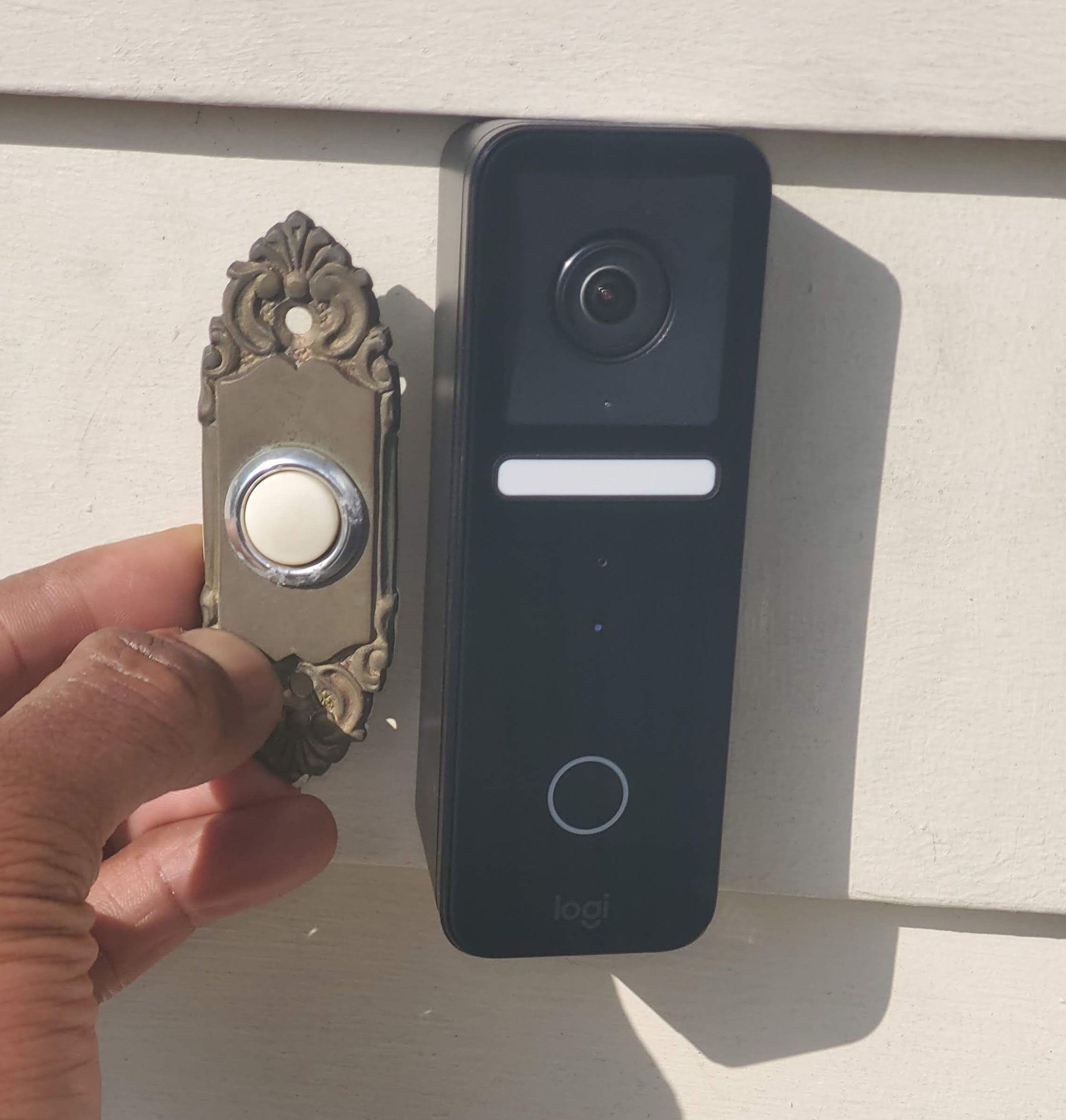 Hung Forever Smart Homes Solutions