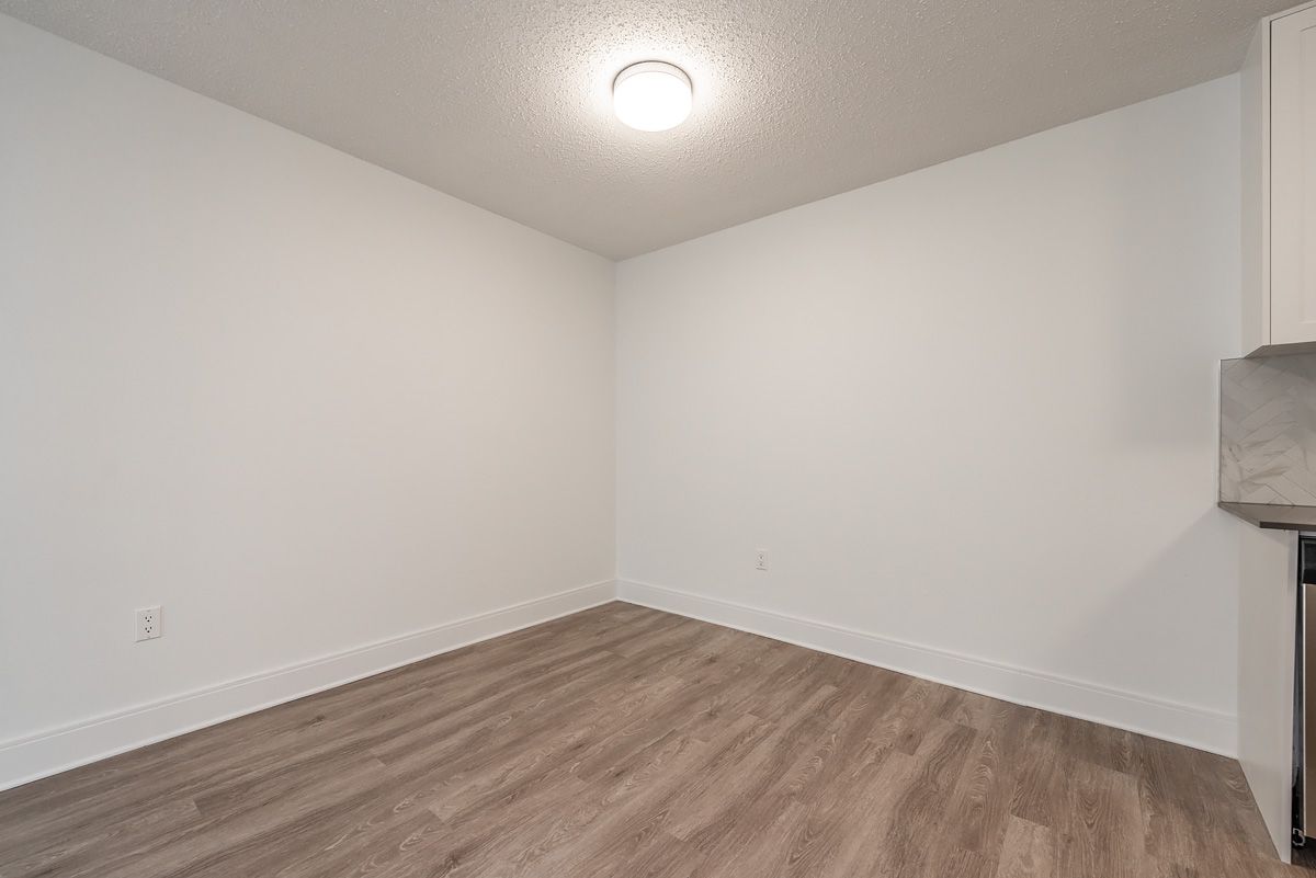Sunny Lane Apartments Gallery