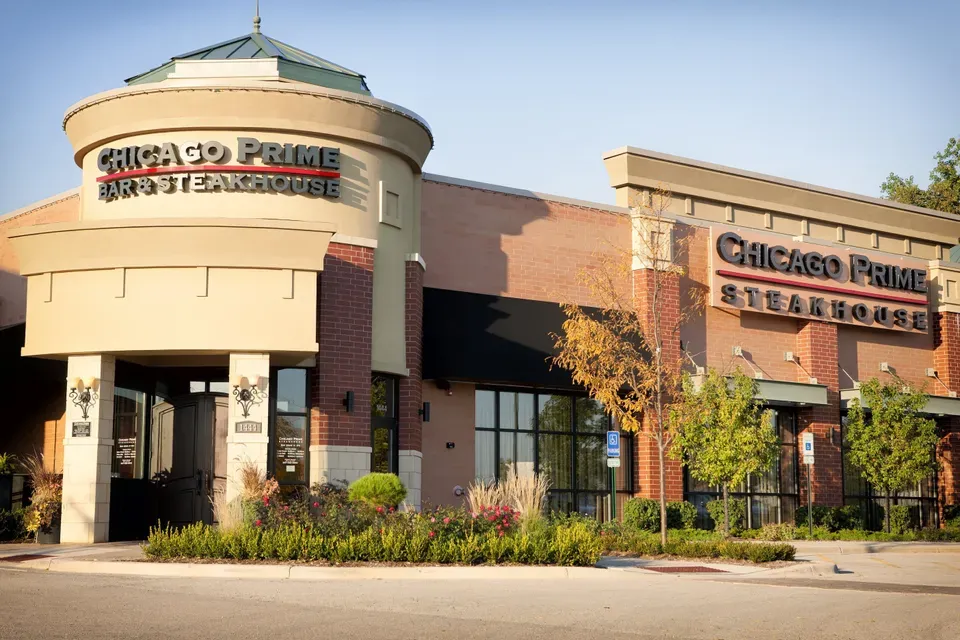 Schaumburg restaurateur named chairman of Meet Chicago Northwest