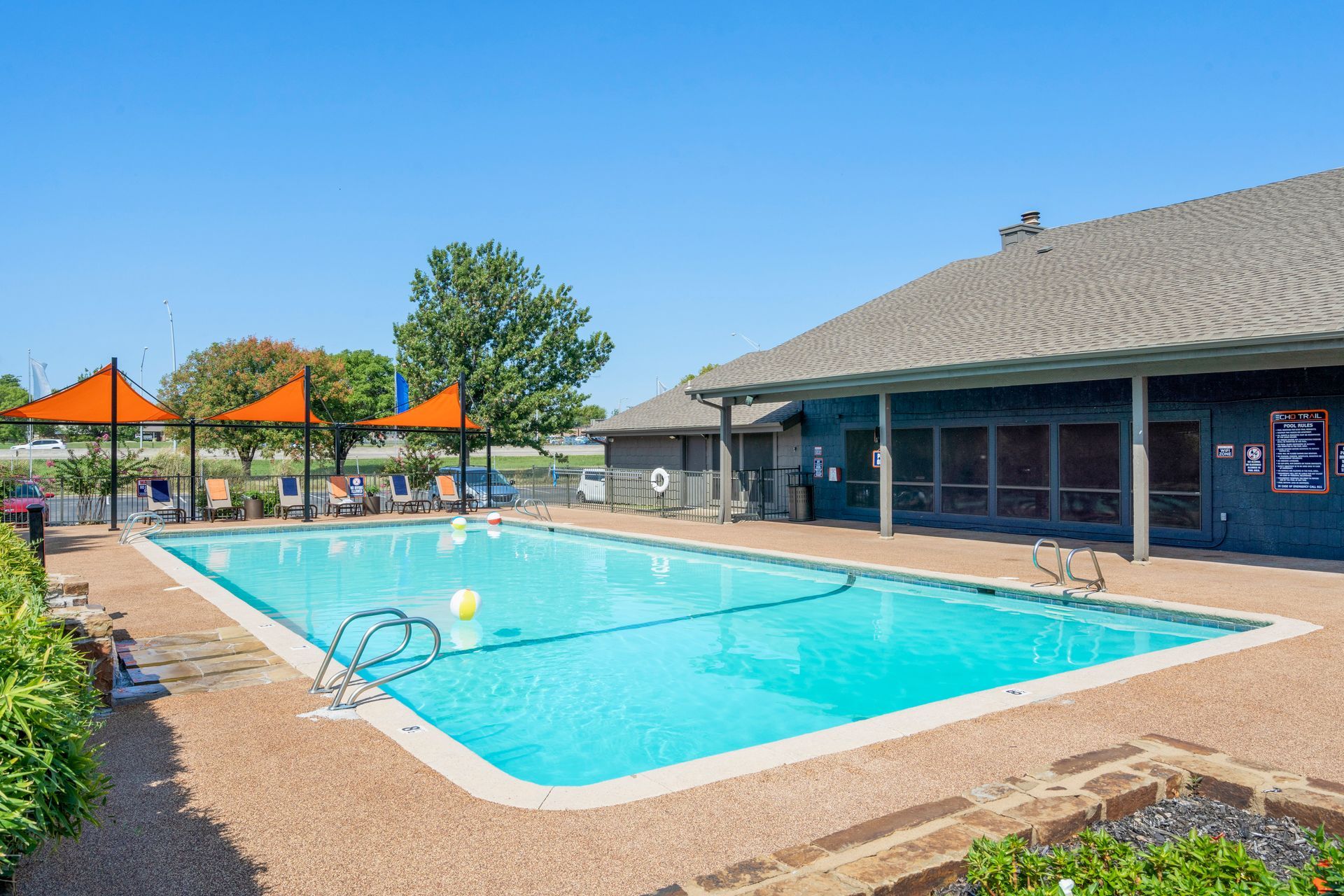 pool 2