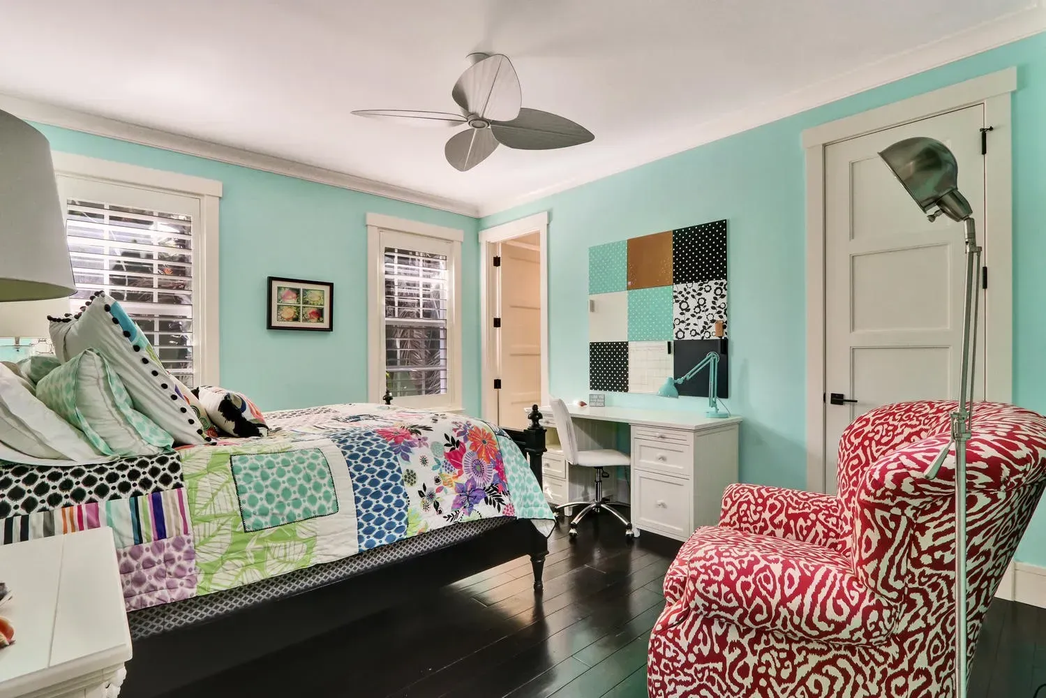 Guest room Interior Design Lisa St. Amand Designs