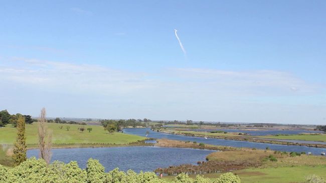 A final flight scattering ashes from a model plane