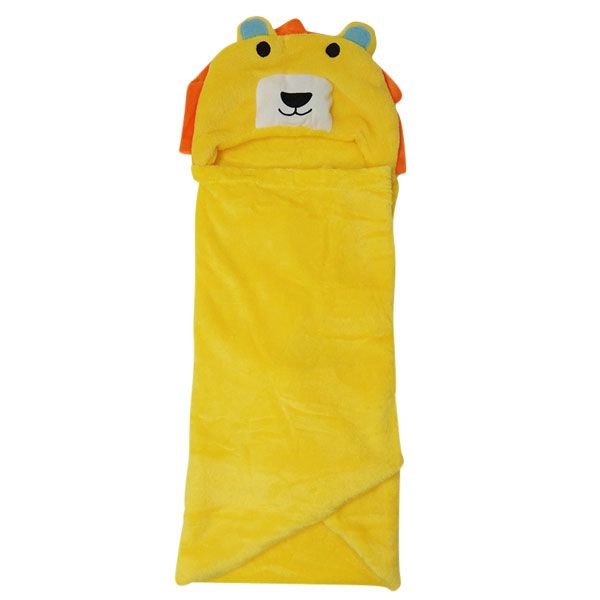 Een gele deken met een leeuwengezicht erop