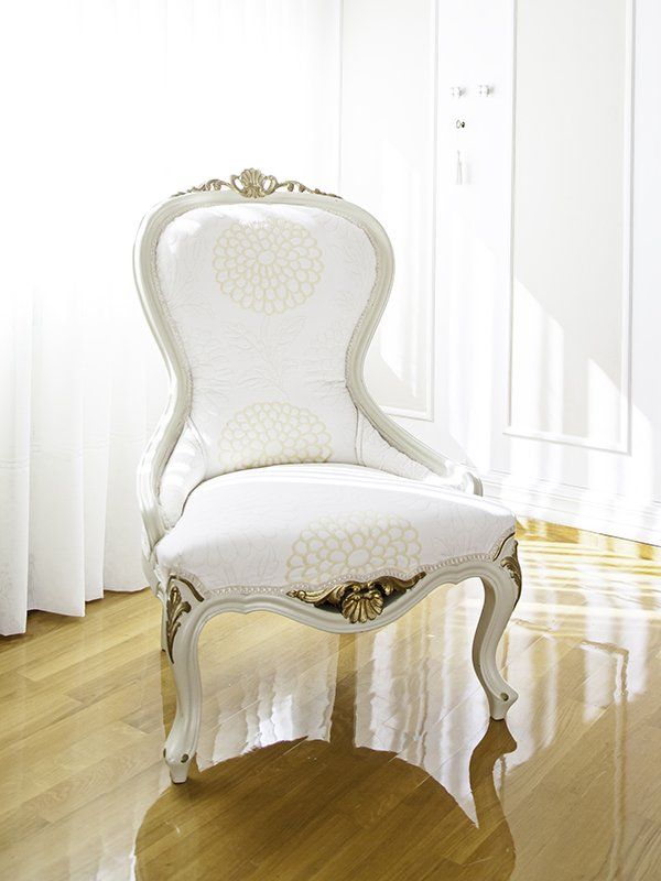 White Single Sofa — Sydney, NSW — Platinum Mobile Upholstery