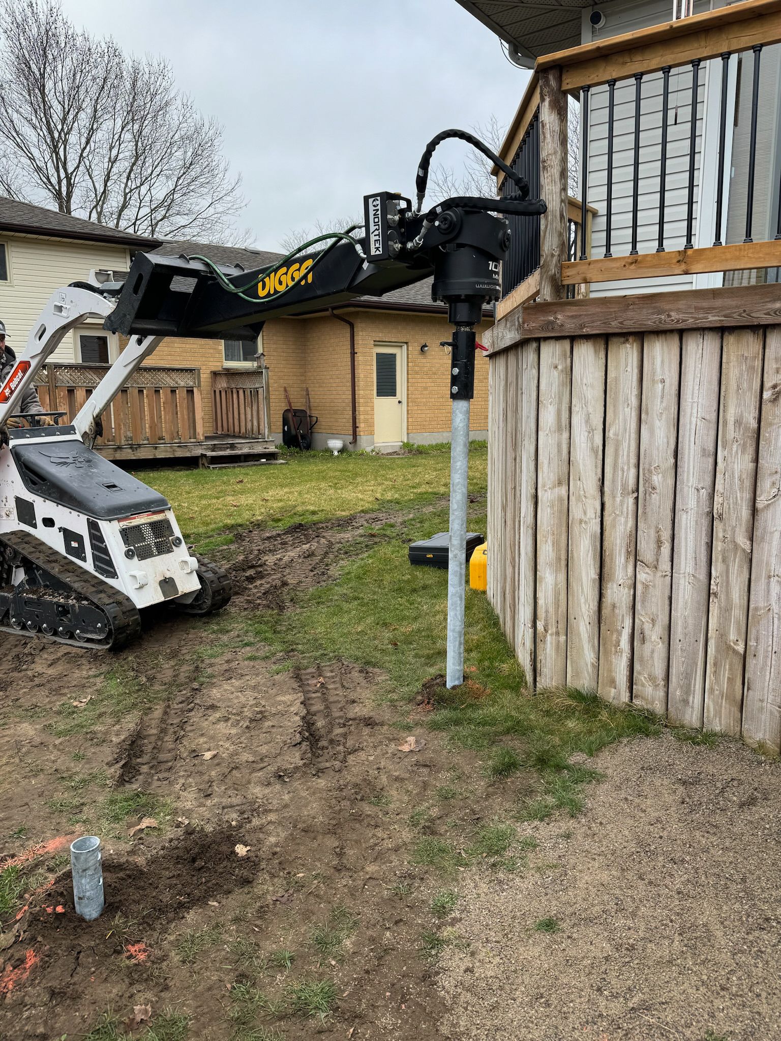 FENCE CONSTRUCTION