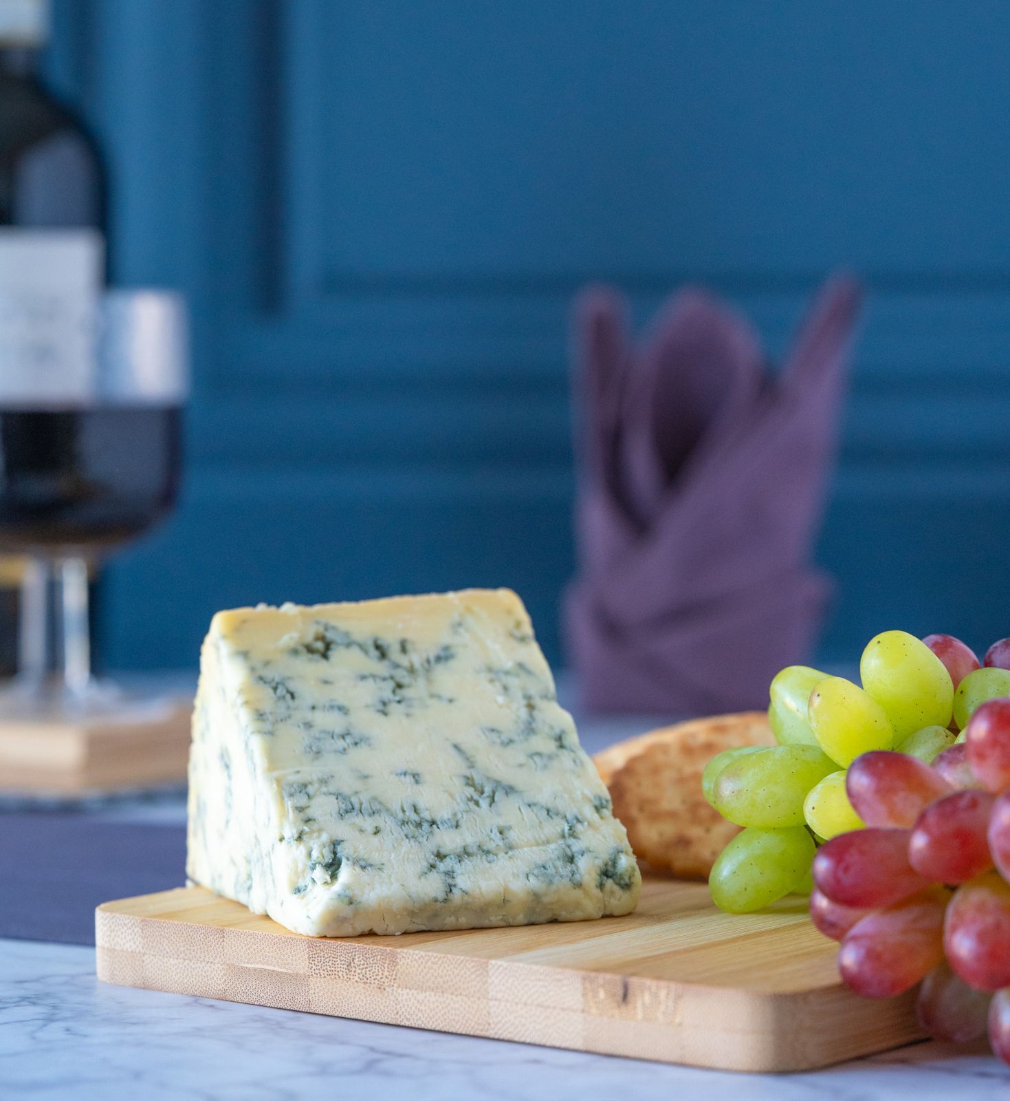 Blue cheese and wine