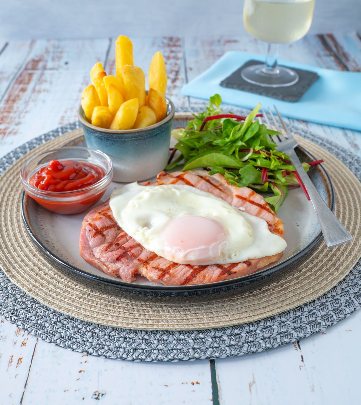 Gammon egg and chips