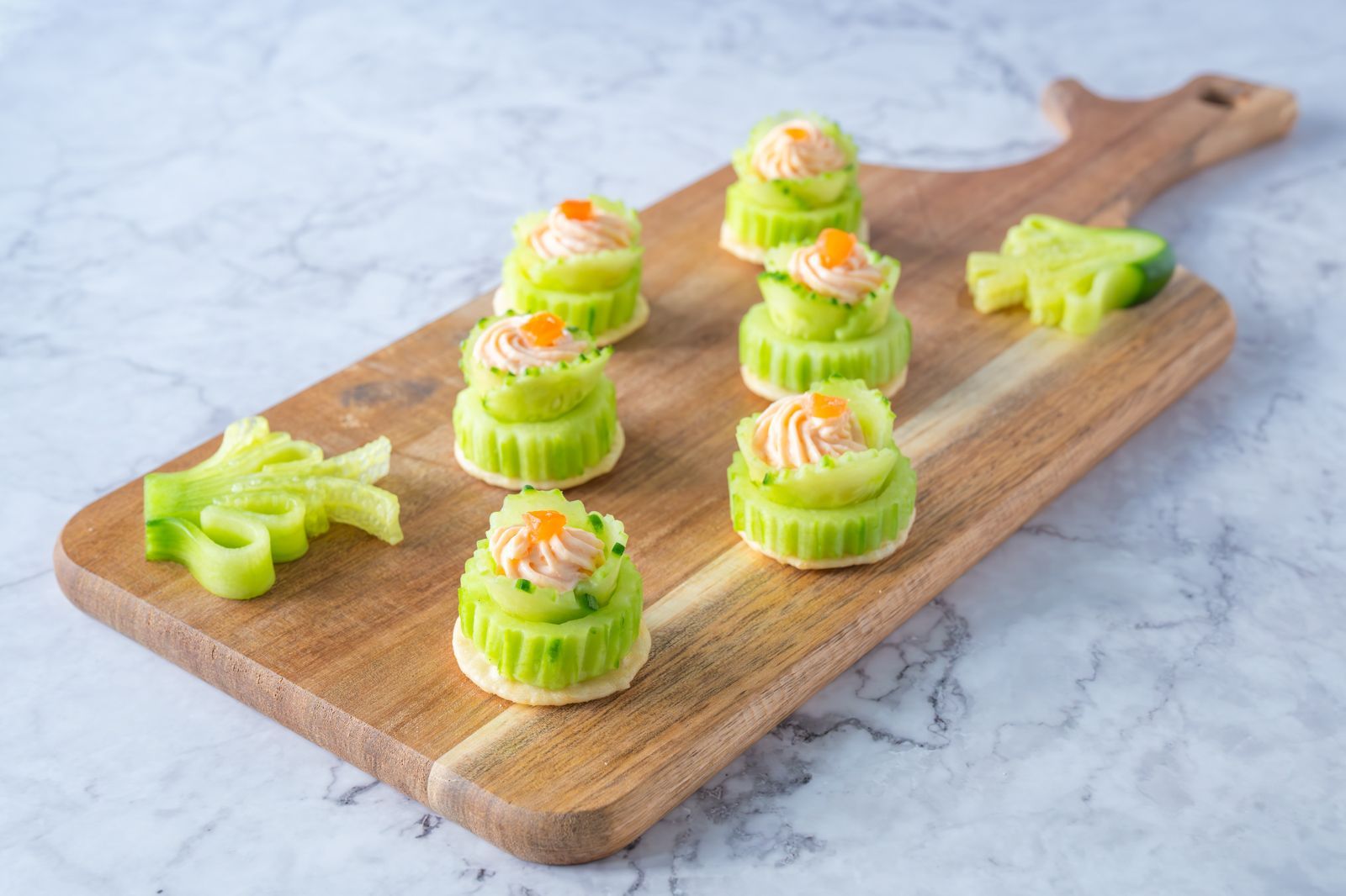 Cucumber and Salmon Flowers
