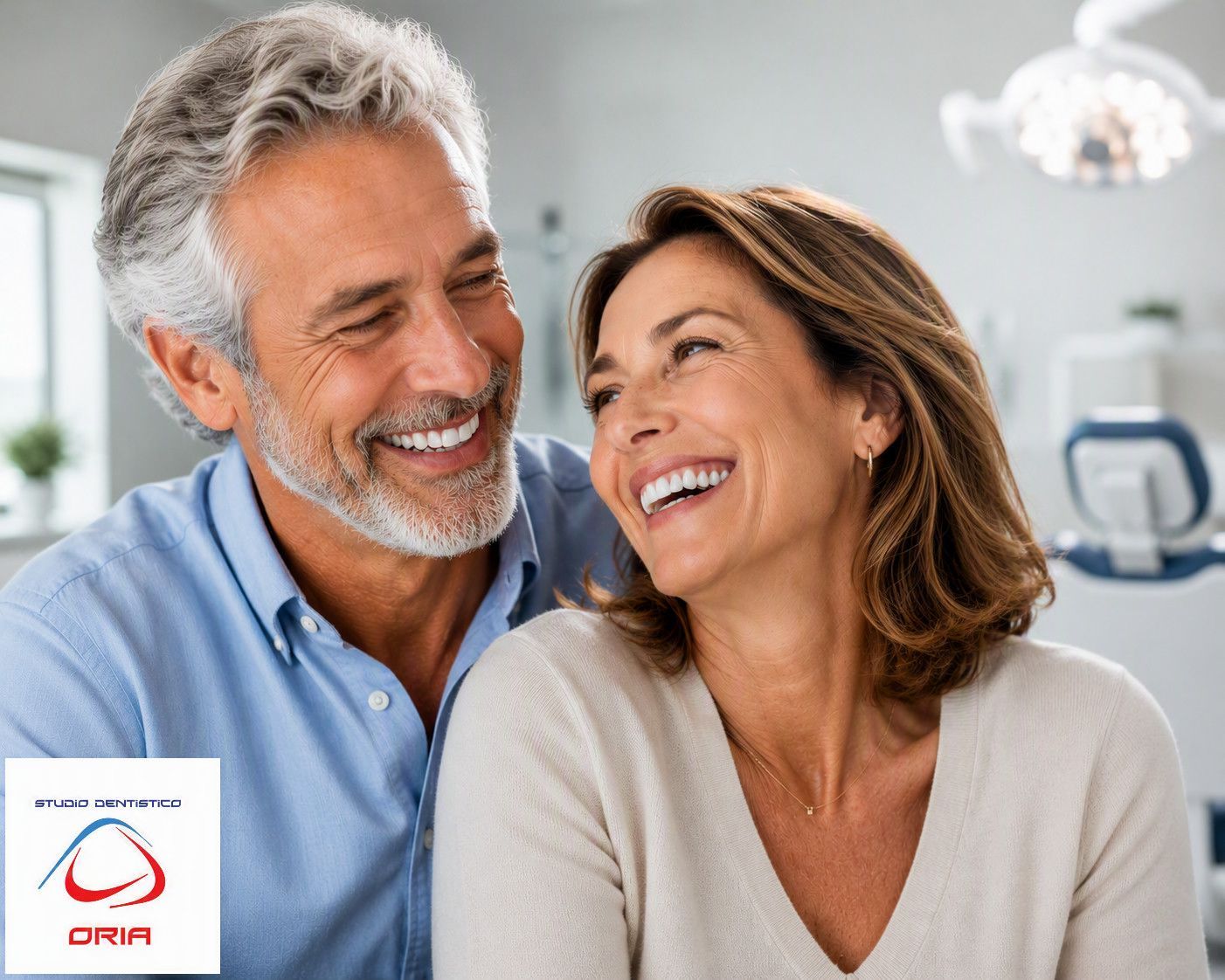 Paziente sorridente presso Studio Dentistico Oria a Torino