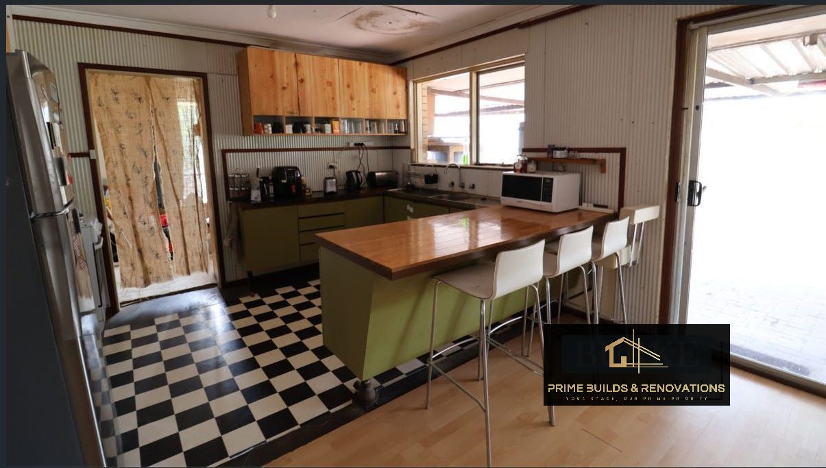 Before photo of kitchen renovation in Perth.