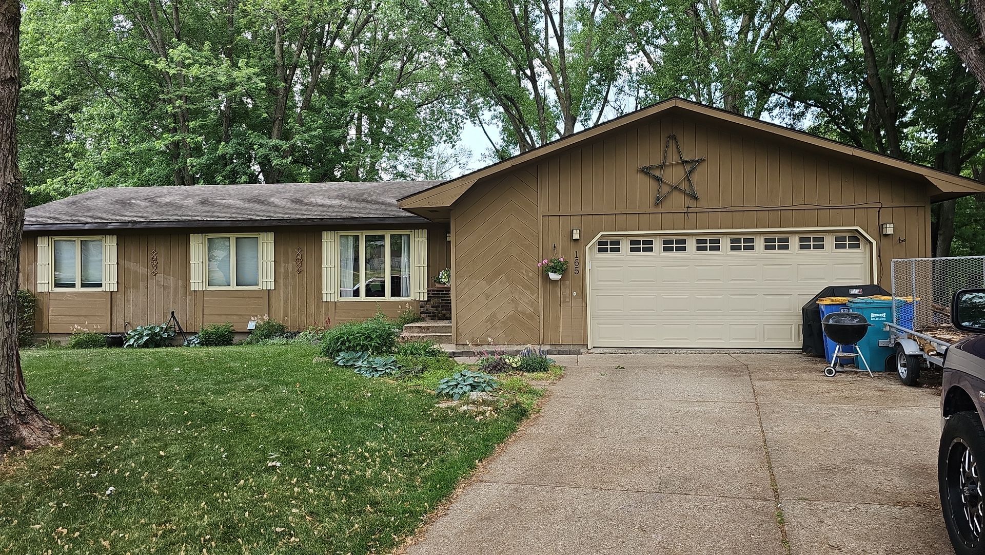 Wooden House — Carver, MN — TJ Exteriors Inc.