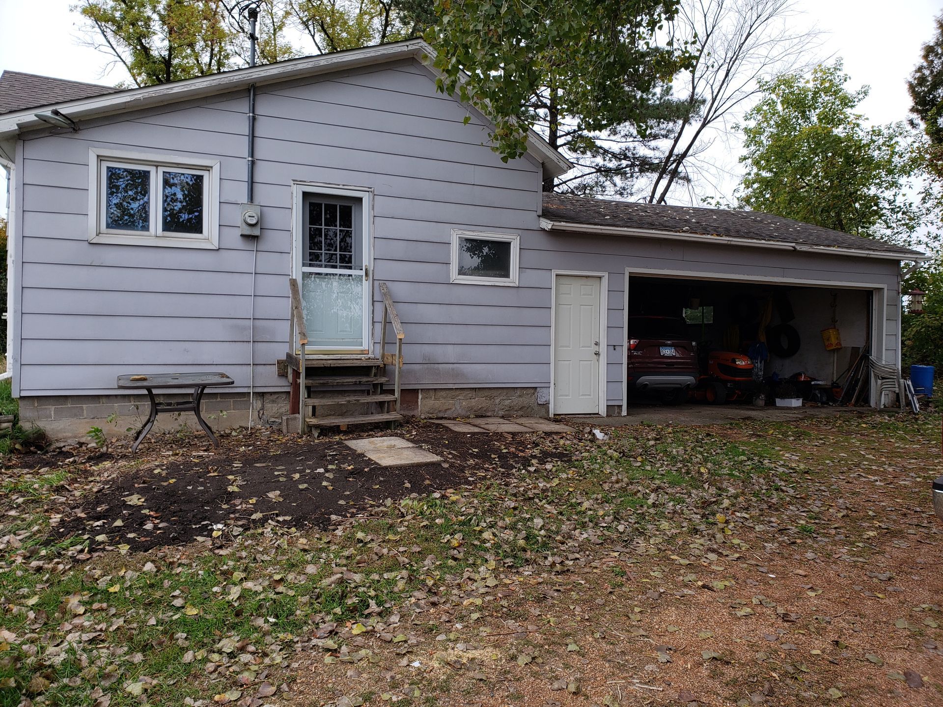 Haber House Before — Carver, MN — TJ Exteriors Inc.
